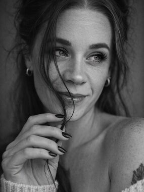 Meet your Posher, Lizzy